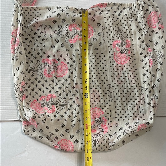 Free People lightweight reusable tote bag - Picture 3 of 5